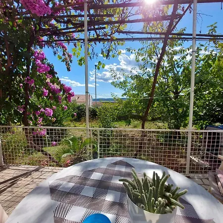 בית הארחה Anchy