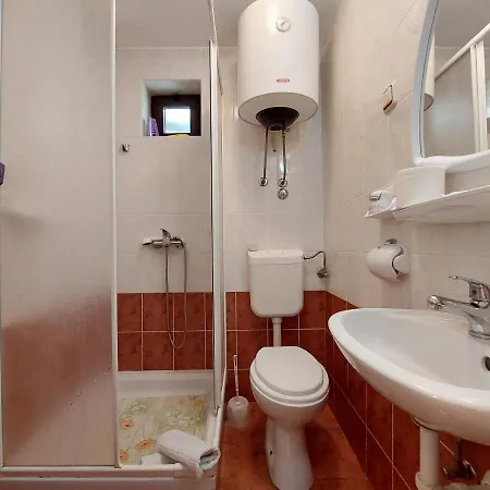 בית הארחה Anchy