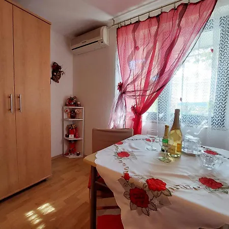 בית הארחה Anchy 3*